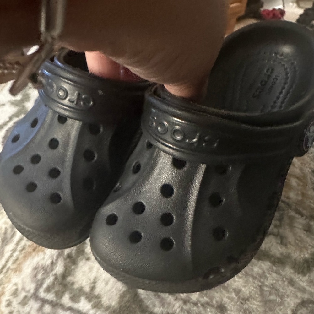 Toddler Crocs size C7